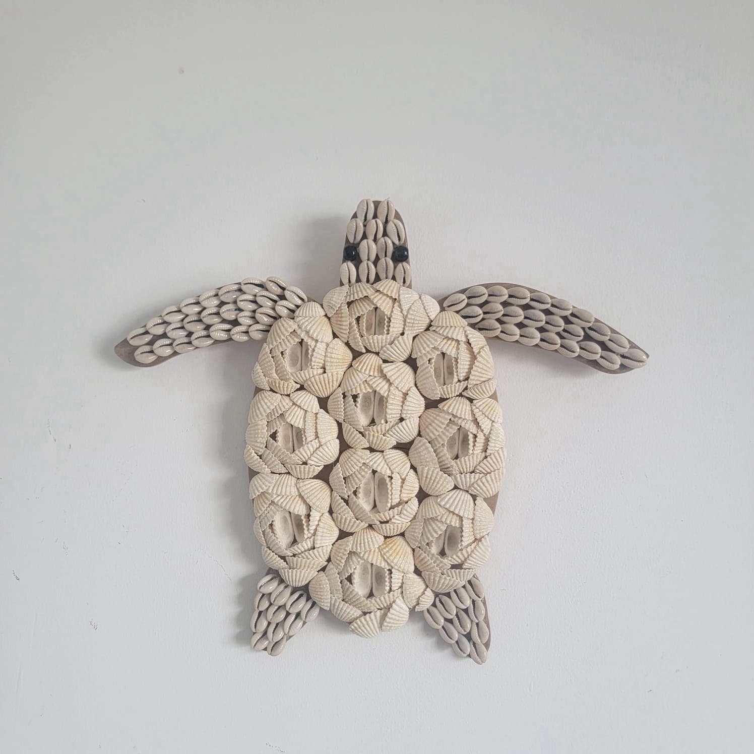 Boho Hanging Sea Turtle Shell Decoration 35x30cm Beach Theme Room Decor Shell Artwork for Wall Home Decor
