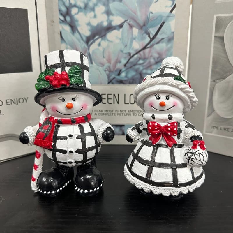 Christmas Resin Snowman Ornament – Black White Plaid Couple Snowman Tabletop Craft Gift Display