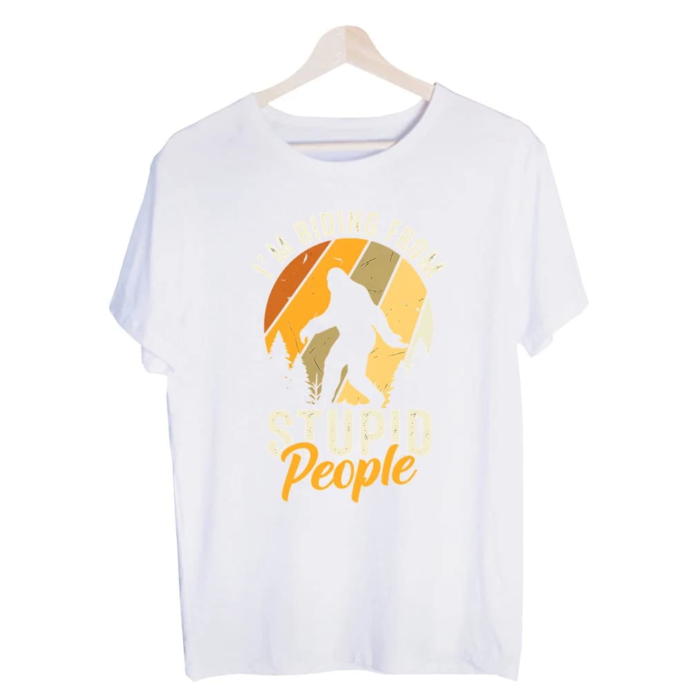 Men's Bigfoot Silhouette Slogan Graphic Tee, Vintage Style Short Sleeve Crew Neck T-Shirt for Casual Daily Wear