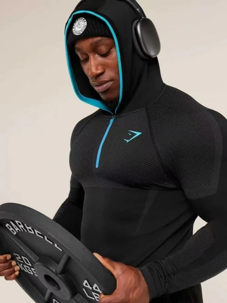 GYM SHARK 2026 ONYX V5 hooded tight fitting long sleeved top, available in five colors, suitable for indoor sports and fitness