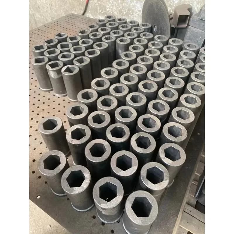 Engine Driven Biomass Briquetting Machine for Wood Pellets Sugar Cane Base And Cow Dung Briquette Maker