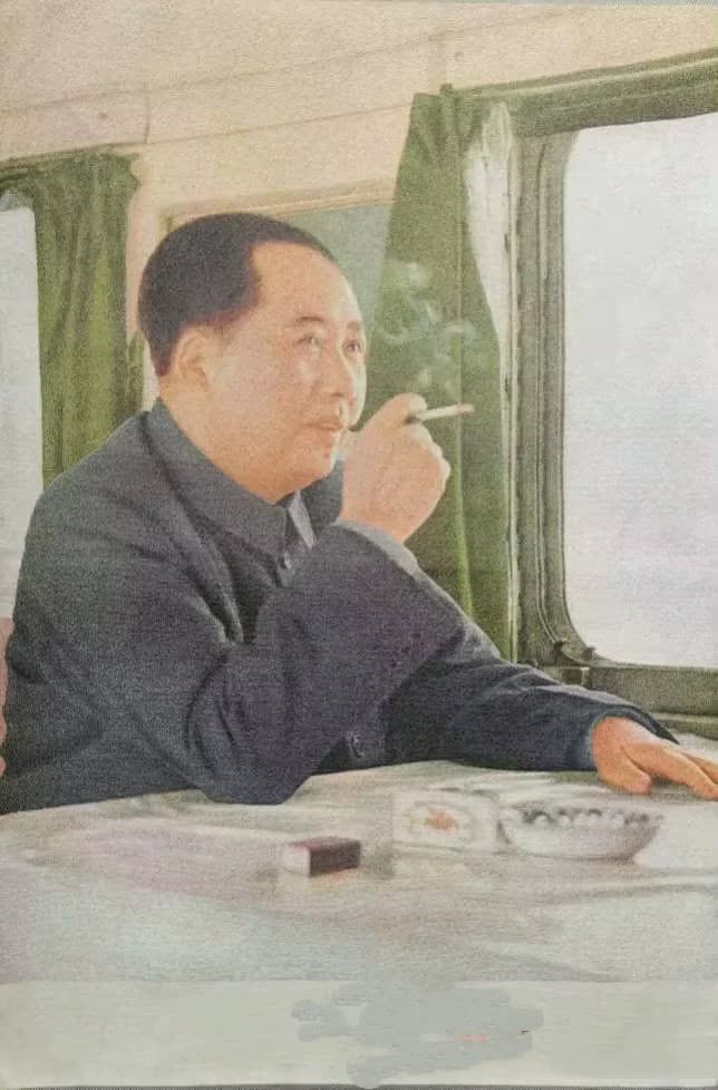 36' Cloth Silk Chinese Great Leader Chairman Mao Thangka Mural Exquisite Handicraft