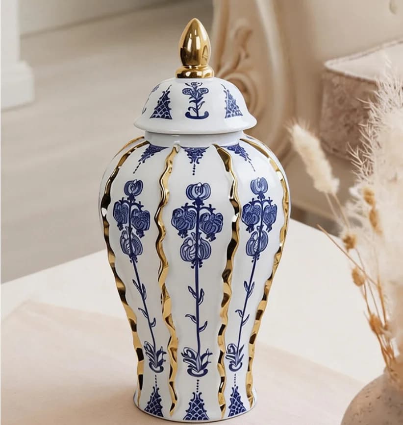 Large size blue and white porcelainCeramic handicrafts, vases, European style home living room tabletop decorations, dried flowe