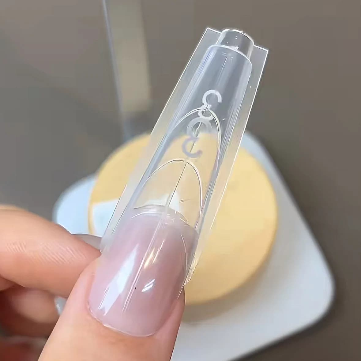 2025 New Full Cover Nail Tips Quick Extension No Paper Acrylic UV Gel Nail Forms 240 Pcs/Box for Salon Manicure