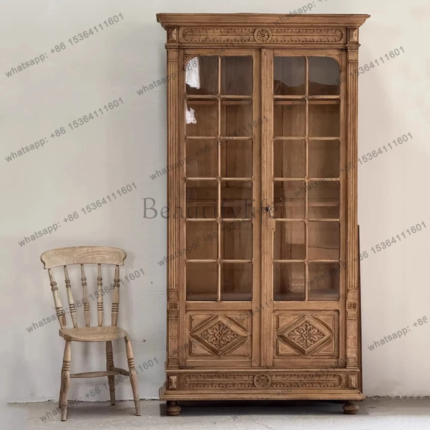 French solid wood retro wine cabinet villa living room against the wall storage display cabinet American light luxury