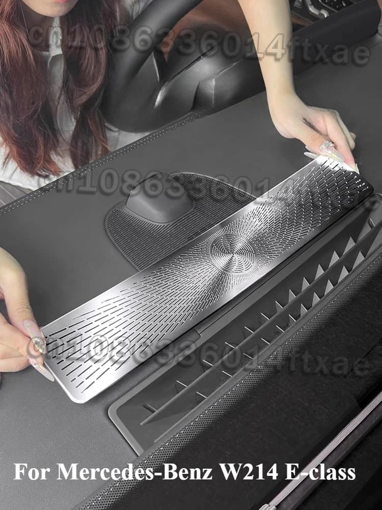For Mercedes-Benz W214 E-class modified central control instrument air outlet dust protection cover 2024+