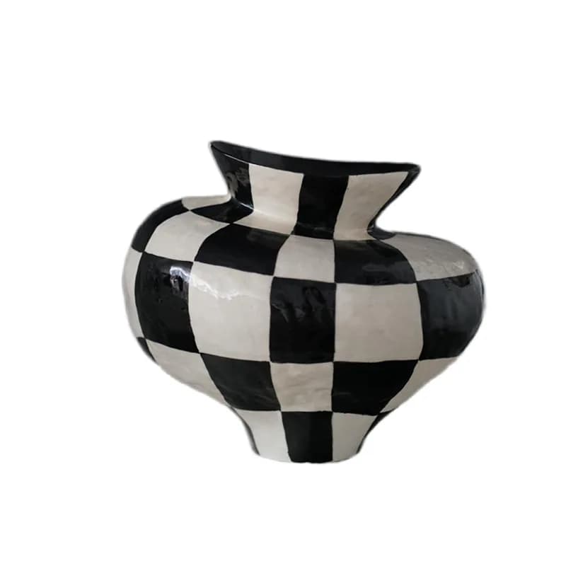 Modern simple and creative black and white checkerboard ceramic vase model room sales office hand-painted pottery pot flower