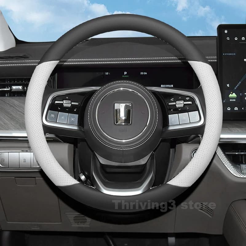 Leather Car Steering Wheel Cover For Great Wall GWM WEY TANK 500 500Hi4Z 700 2022-2024 2025 Auto interior Tank 300 Accessories
