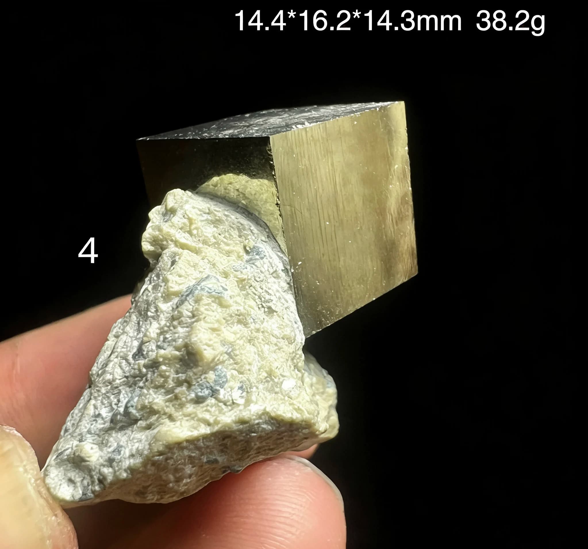 Natural mineral Spanish pyrite associated specimen, raw stone, collection stone, decorative stone, geological science populariza
