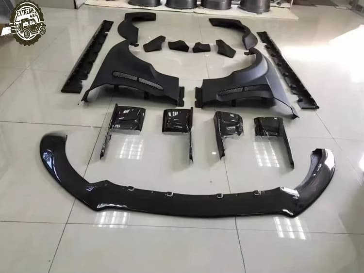 Carbon Fiber Body Kit for ford Mustang