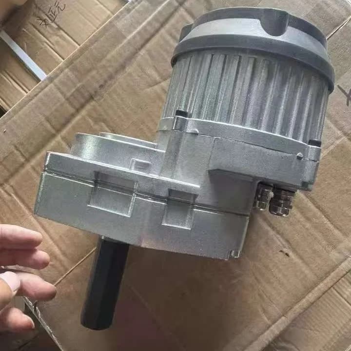 Sensor DC brushless motor with gearbox for crawler remote control lawn mower