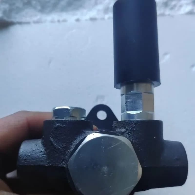 Forklift Hand Pump, Hand Oil Pump Tractor Parts Diesel Engine  New AD, 6110, K2206