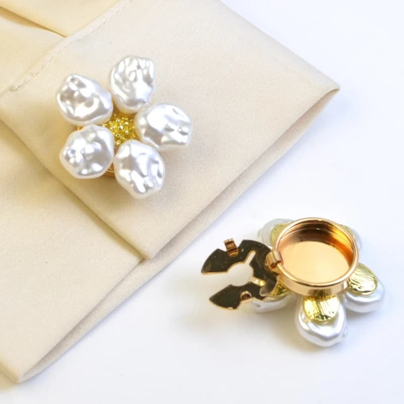 French pearl cufflinks women's light luxury shirt button cover non-punching holder niche design flower button cover
