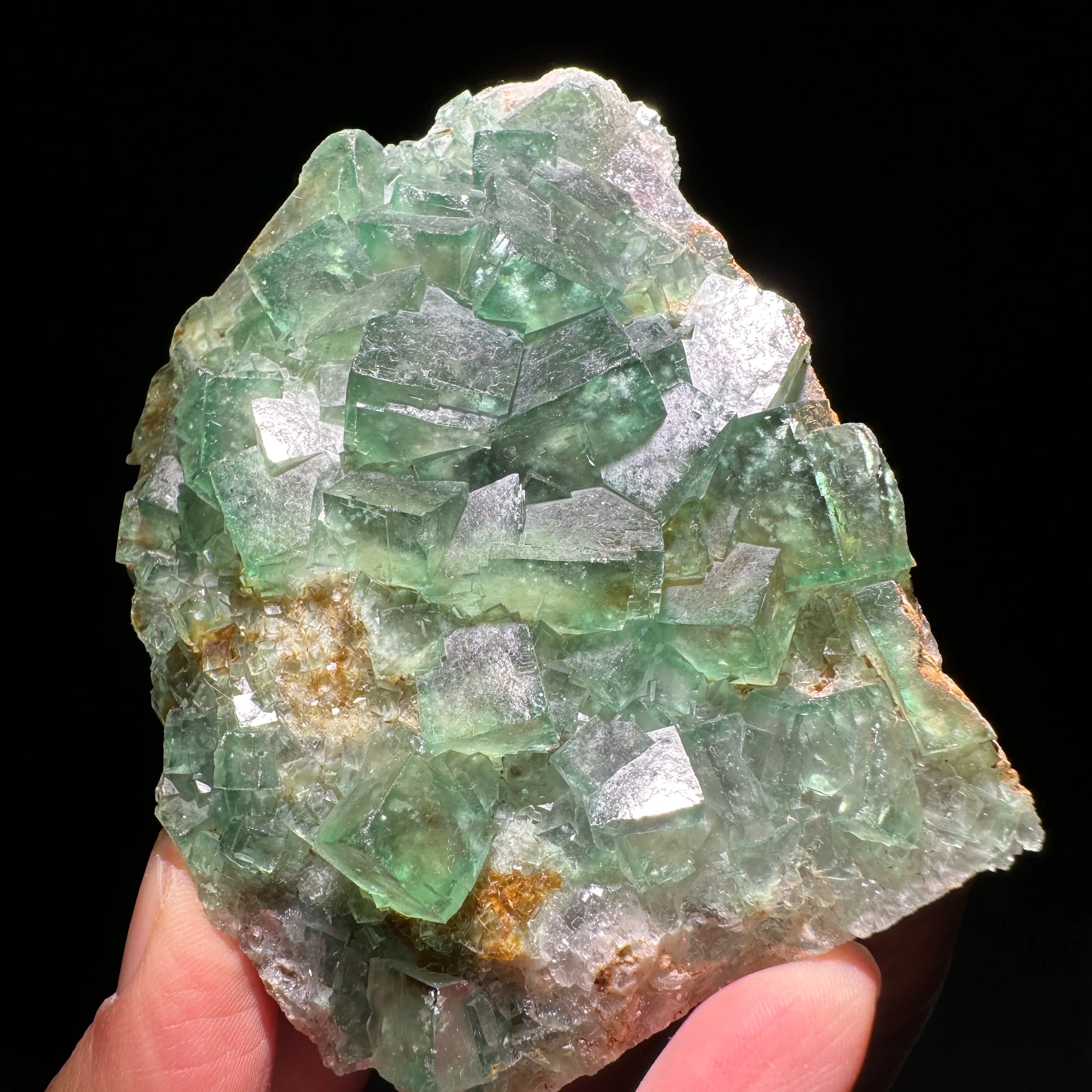 Natural green fluorite daylight fluorite crystal cluster mineral specimen healed quartz crystal from Madagascar