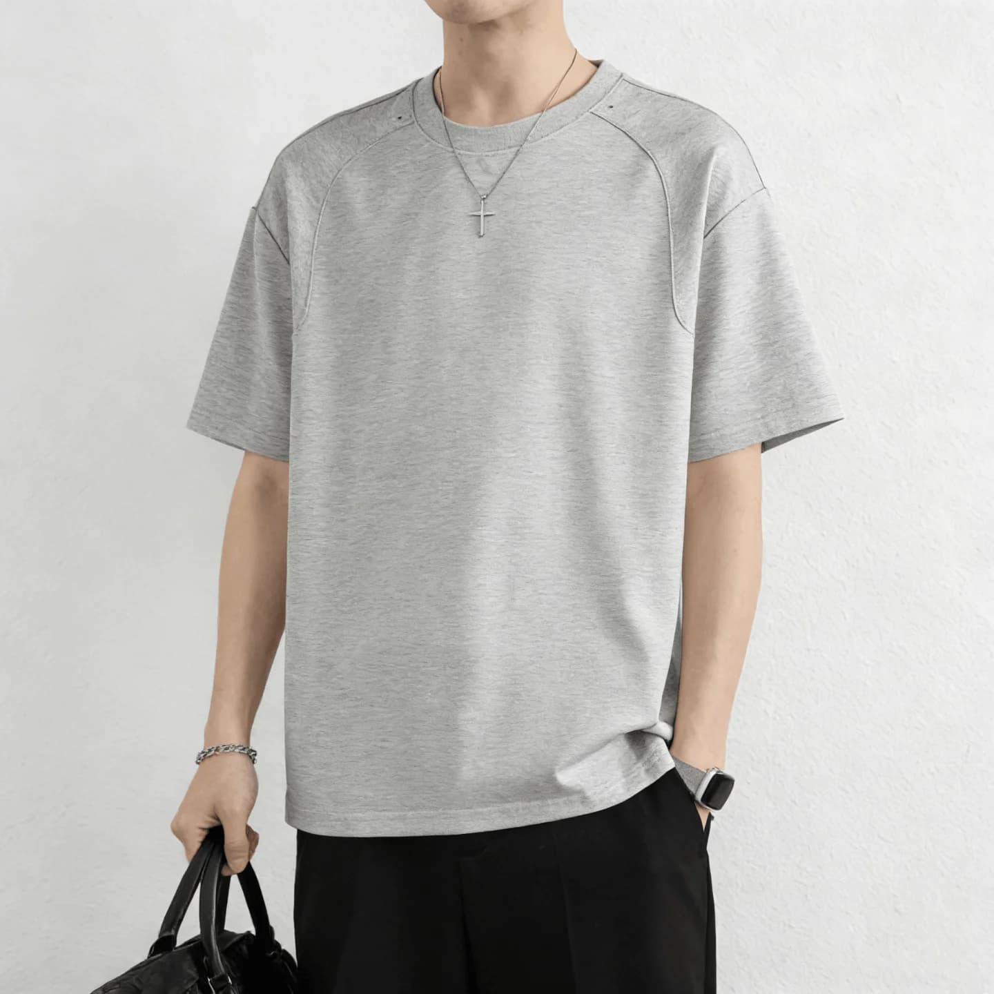2026 Summer Men's Fashion Casual Simple Stippled Rivet Round-neck Short-sleeved T-shirt