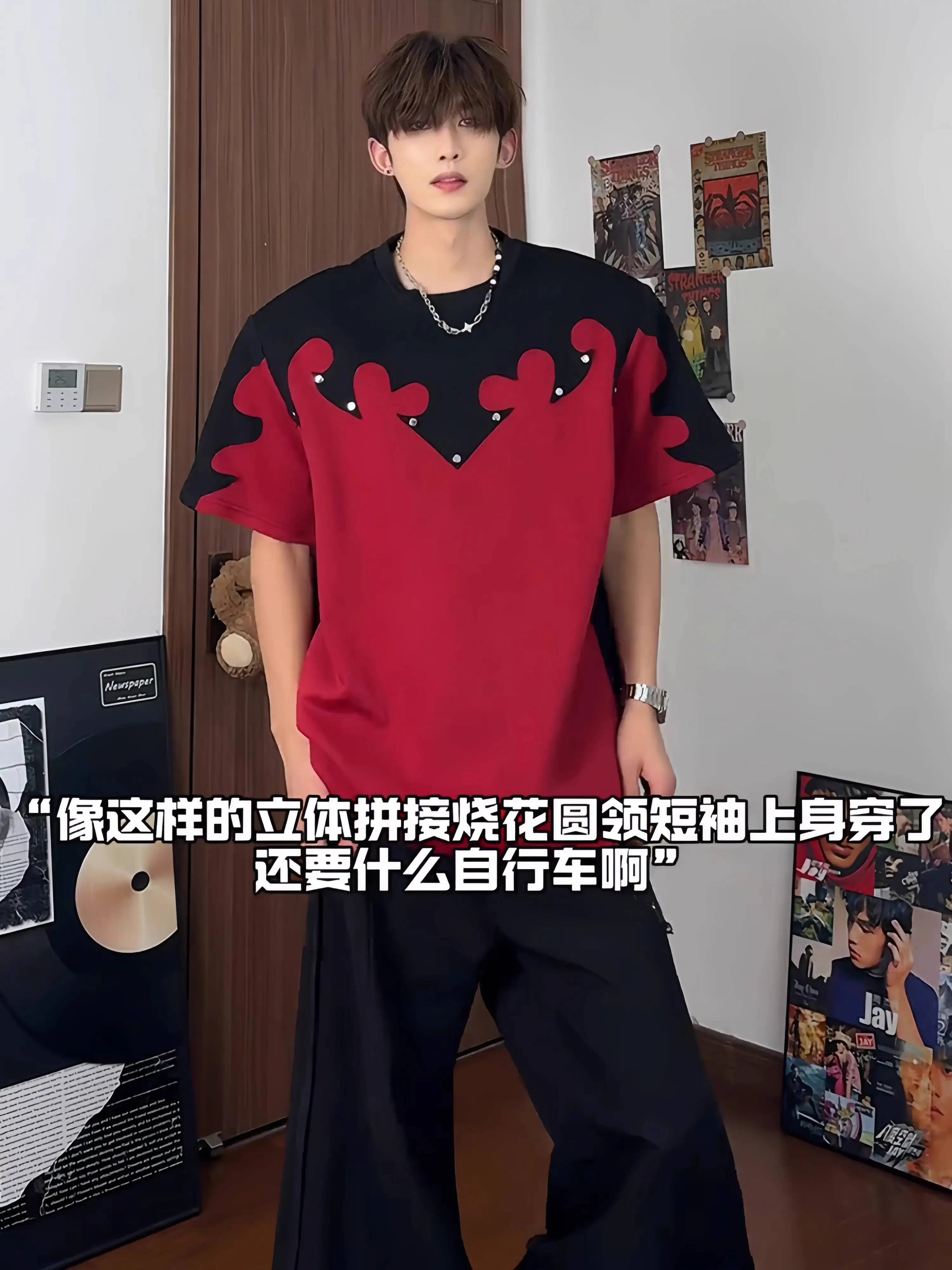 2026 Summer Men's American Style Spliced Padded Shoulder Short Sleeve T Shirt Cool Fashion Outfit T-shirt