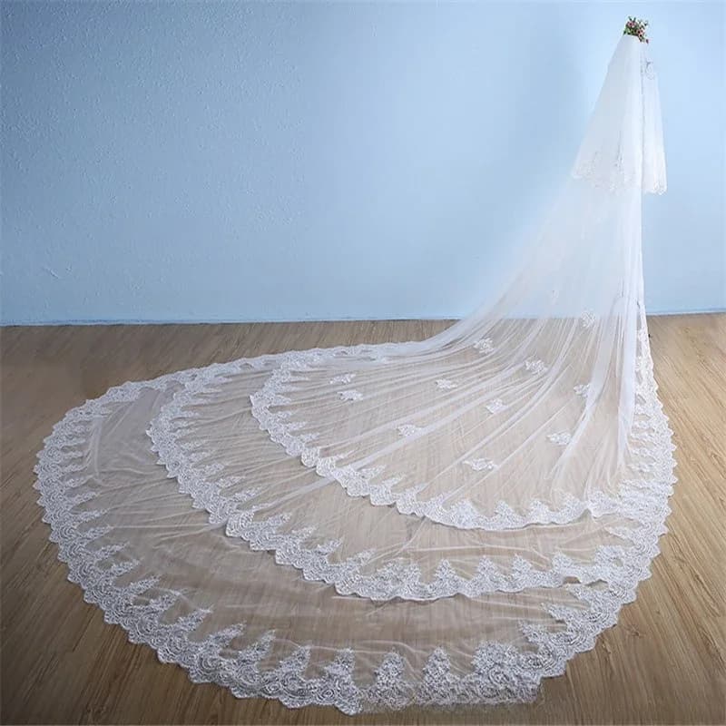 New luxury retro sequins 4 meters long widened large trailing white plug comb veil bridal wedding veil