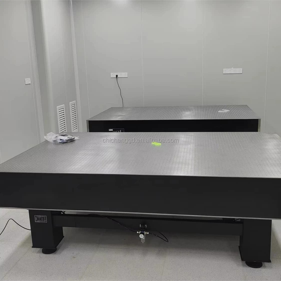 High Density Anti-Vibration Isolation Optical Table Honeycomb Breadboard Platform Plate Workbench Overall Height 800mm