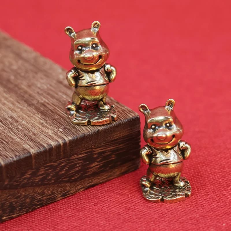 Solid Brass Barbie Bear Small Ornament Desktop Handheld Piece Little Panda Ceremony Tea Pet Decoration Gift Craft