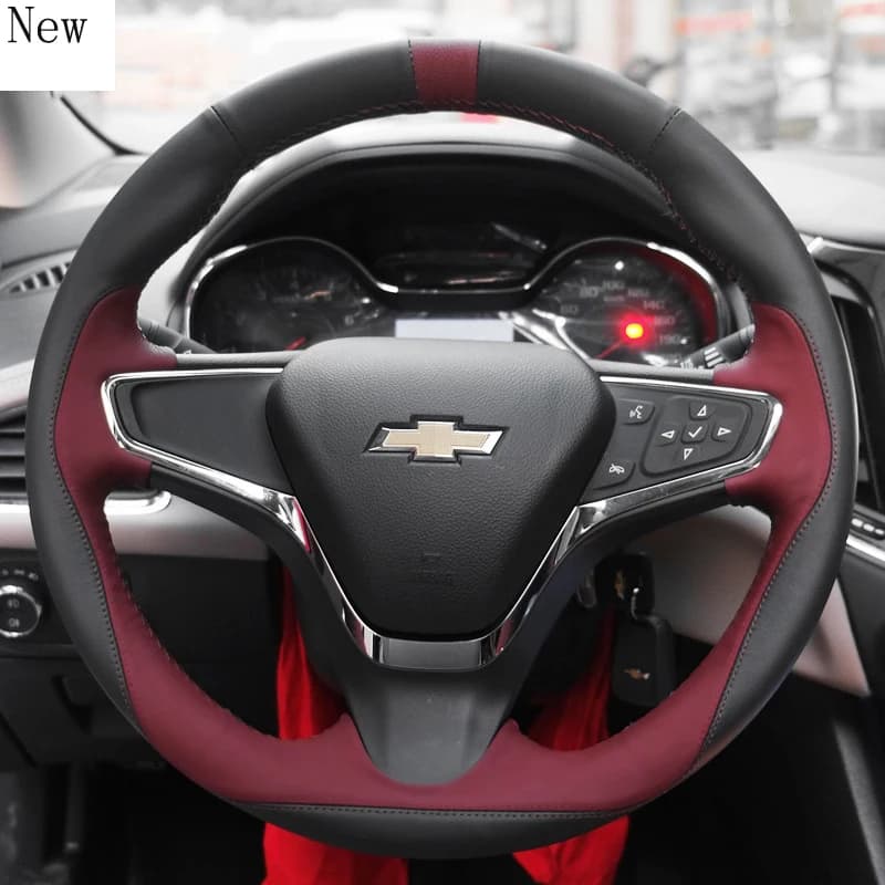 Suitable for Chevrolet Cruze Monza Cavalier Volando Malibu Hand Stitched Leather Suede Car Steering Wheel Cover Car Accessories