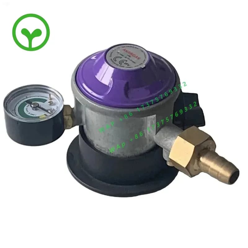 High quality liquefied petroleum   regulator with safety device and gauge