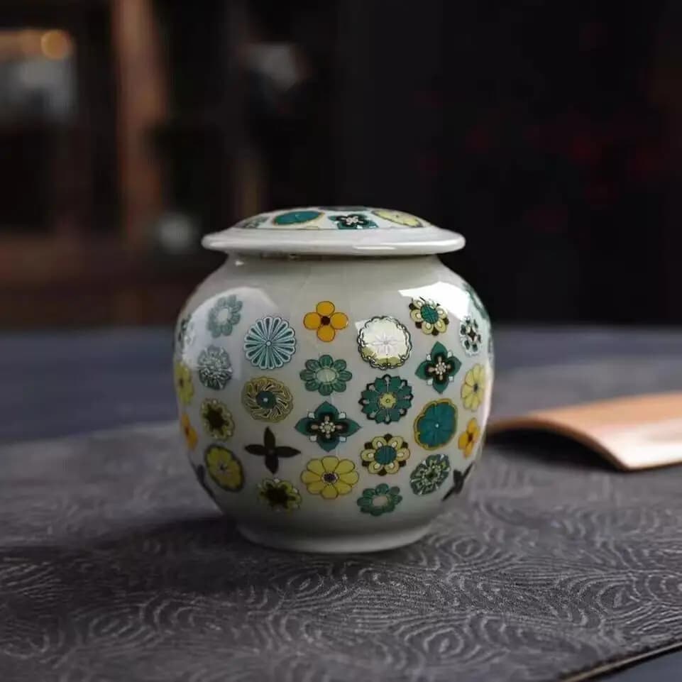 Chinese Classic Ceramic Flower Patterned Mini Tea Jars Sugar Jars Vase Traditional Decorative Storage Containers