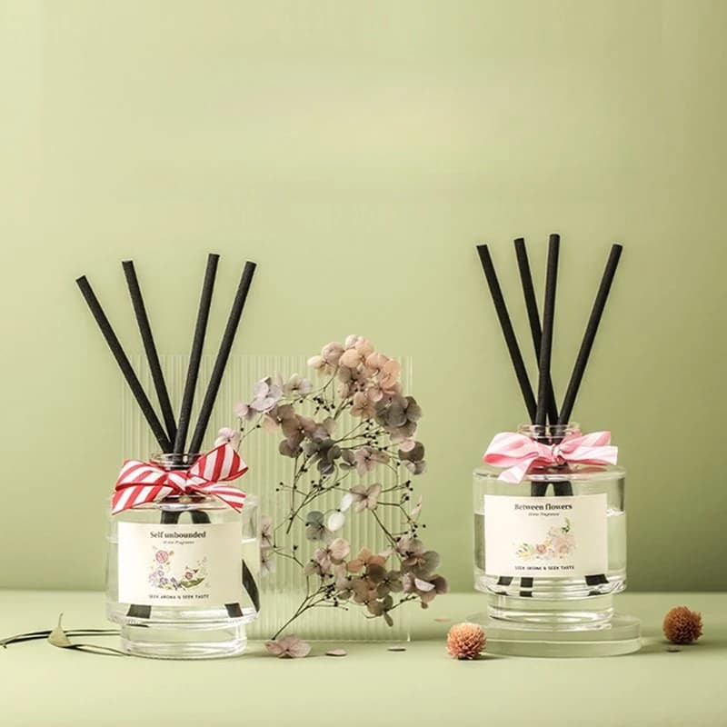 Reed Diffuser Set Includes Reed Sticks, Fragrance Oil, and Glass Bottle , Luxury Scented Room Fresheners, 6.76oz/200ml