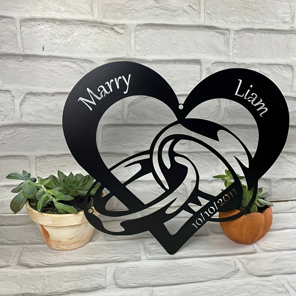 Customizable Heart-Shaped Metal Wall Art, Personalized Couple's Names & Anniversary Date,with Ideal Valentine's Gift