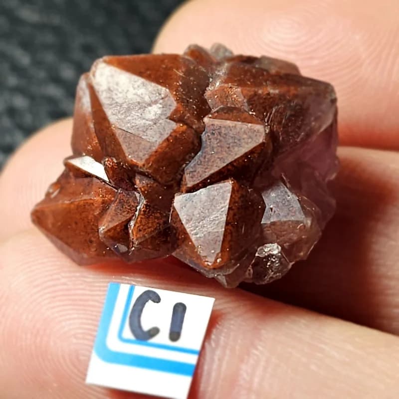 Red Crystal Mineral Specimen Quartz Natural Stones Home Decor Energy Gemstone Healing