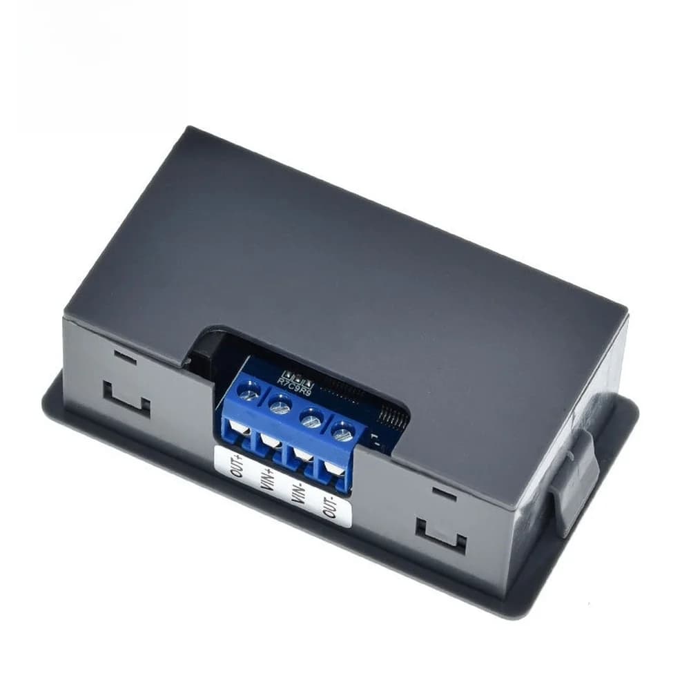XY CD60 Lithium and Acid Battery Controller with Dual Mode IN OUT Operation and Independent Upper Lower Voltage Set Points