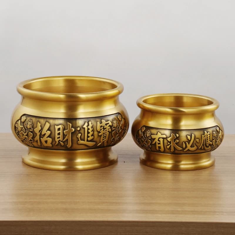 Brass attracts wealth and treasures, fulfills all wishes, copper incense burner for home Buddhist shrines, decora