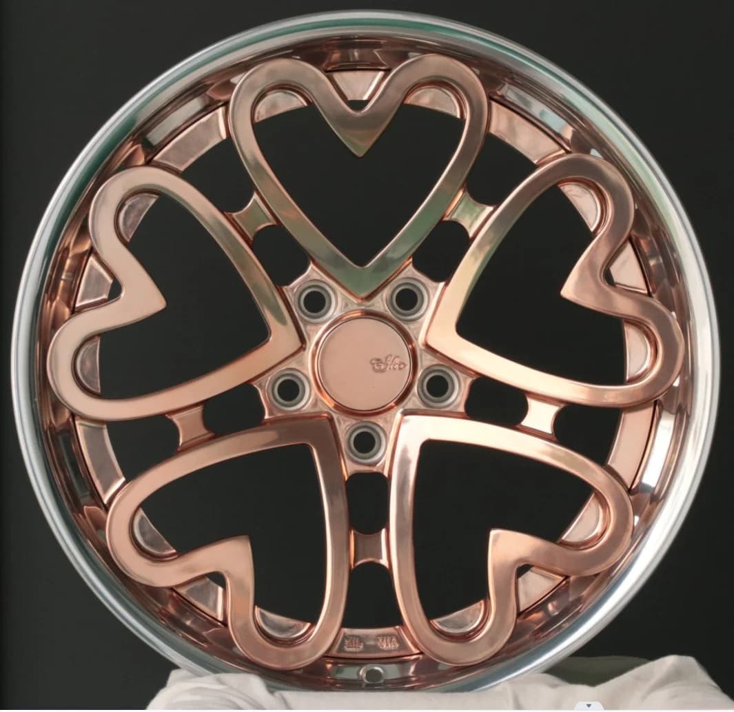 Two-tone Heart-shaped Wheel Rims, High-quality Custom Aluminum Alloy Material, Available in 18-24 Inches