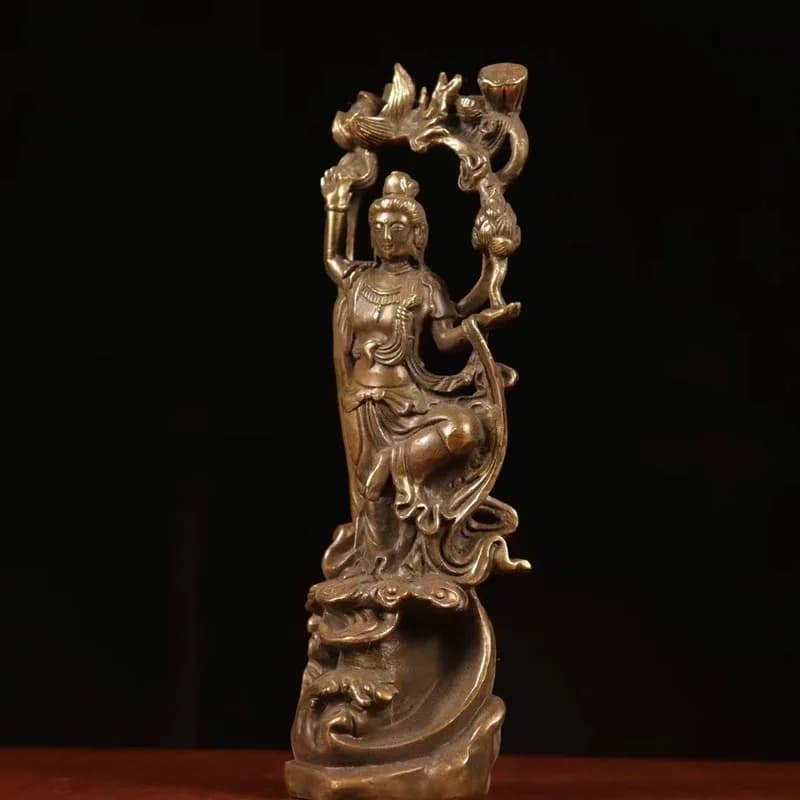 Exquisite pure copper Buddha statue collectible, flying lotus root Bodhisattva ornament for home decoration, Guanyin Bud