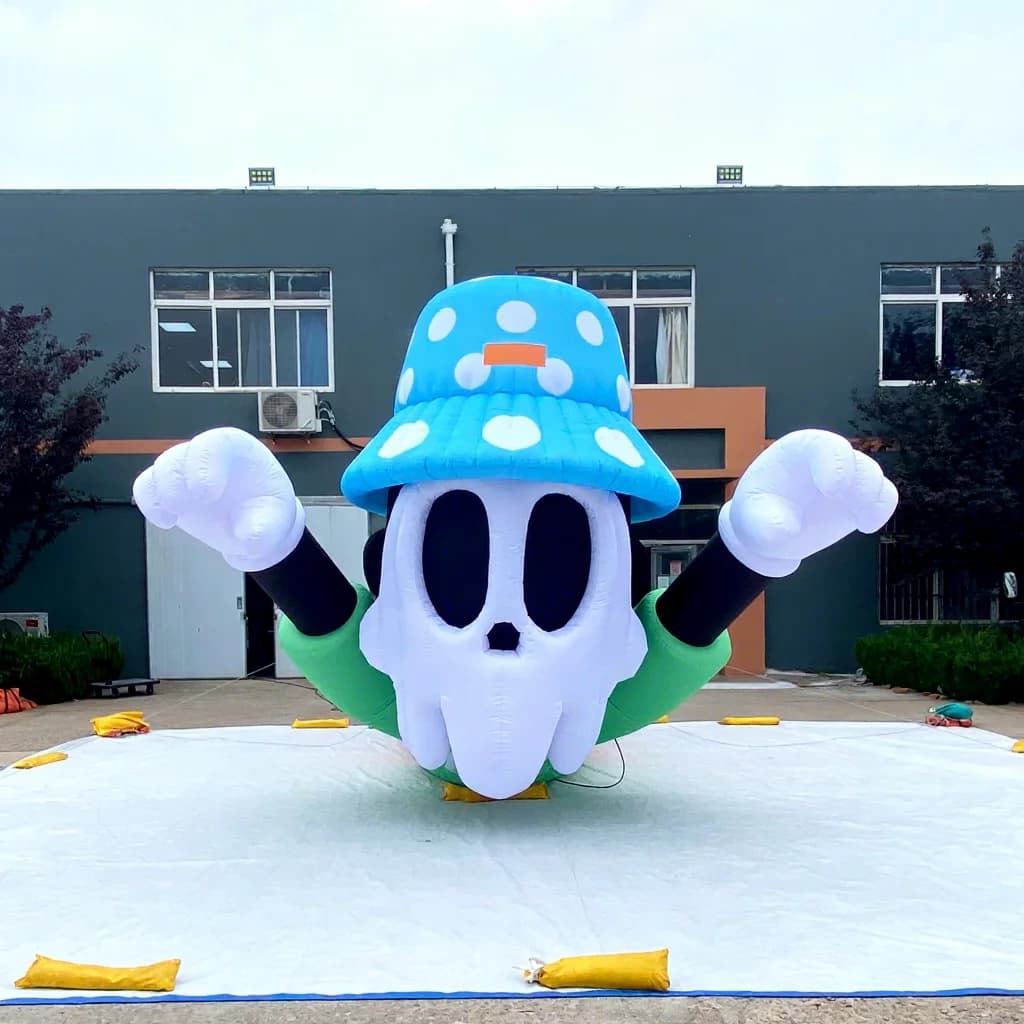 Inflatable Flying Ghost in a Hat Inflatable Cartoon Character for Outdoor Big Event Decoration for Halloween Decoration