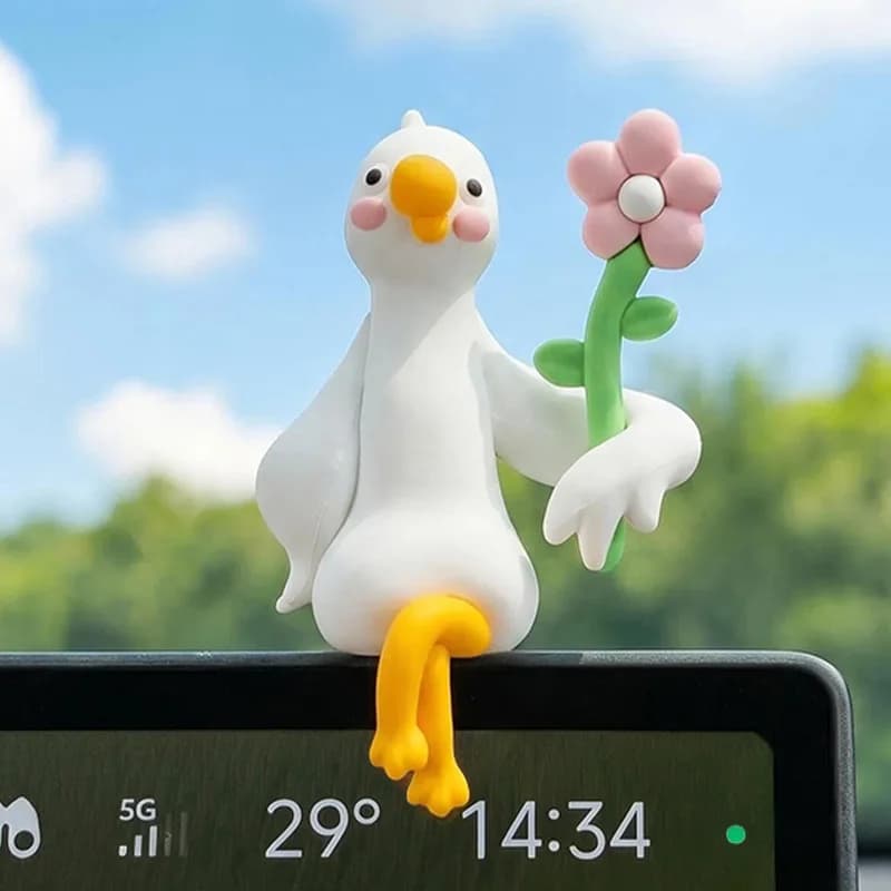 Car Ornaments Creative Cartoon Big White Goose Car Ornaments Cute Car Central Control Display Decoration Ornaments Fun Supplies