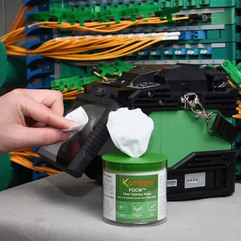 Komshine FOCW Dust-Free 100-Shot Non-Woven Fiber Optic Cleaning Wiping Paper Bare Instrument for FTTX Use Machine Product
