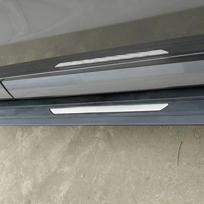 Factory  Chassis Parts Running Boards Sport 2023+