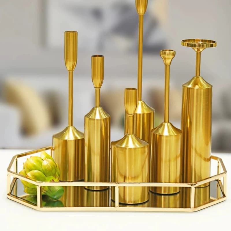 European light luxury Nordic romantic dining table wedding decorations hotel model room wedding metal retro candlestick ornament