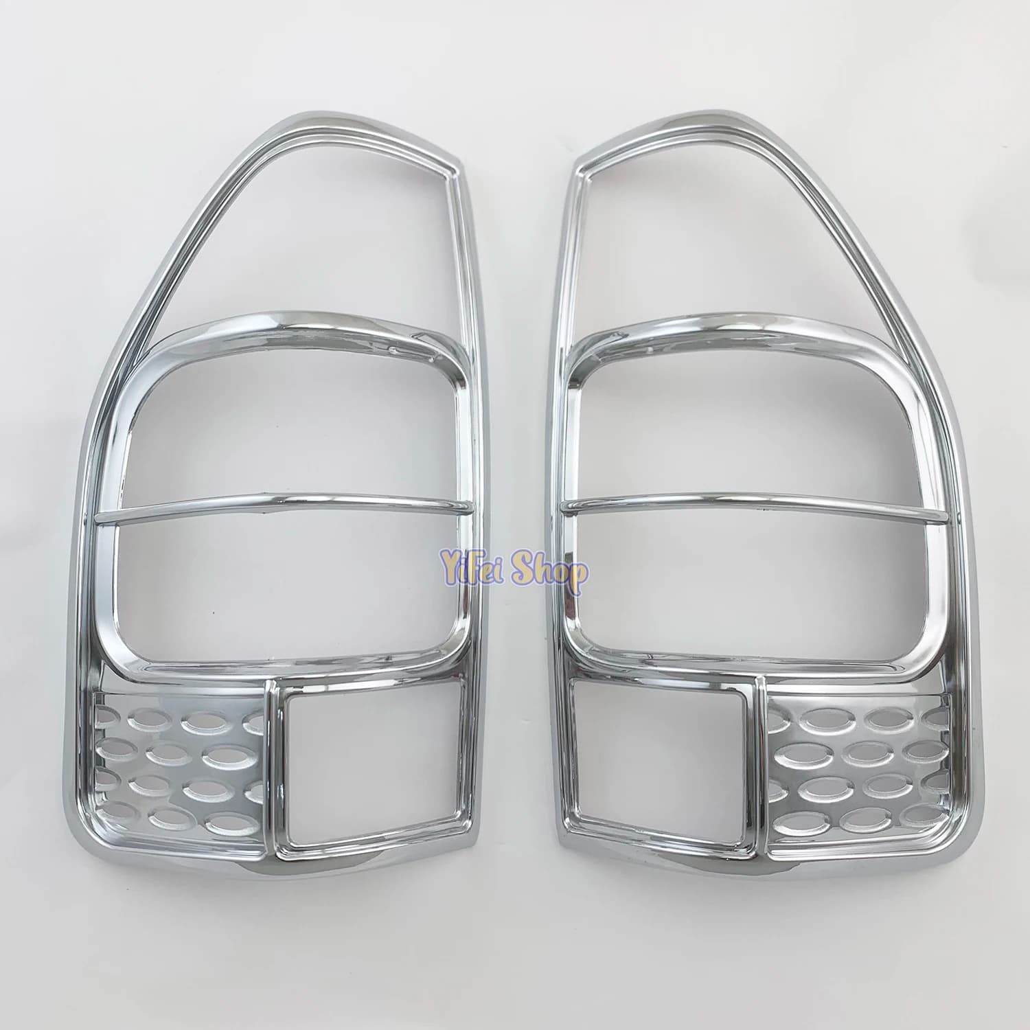 2pcs ABS Chrome Car Accessories Plated Tail Lamp Cover Trim Paste Style For ISUZU DMAX D-MAX 2003 2004 2005 2006