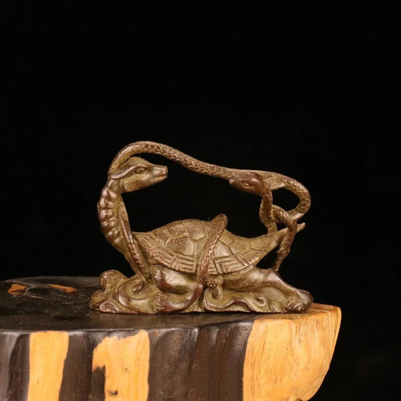 Fine Chinese Antique Bronze Exquisite Xuanwu Ornamental Statue decoration craft