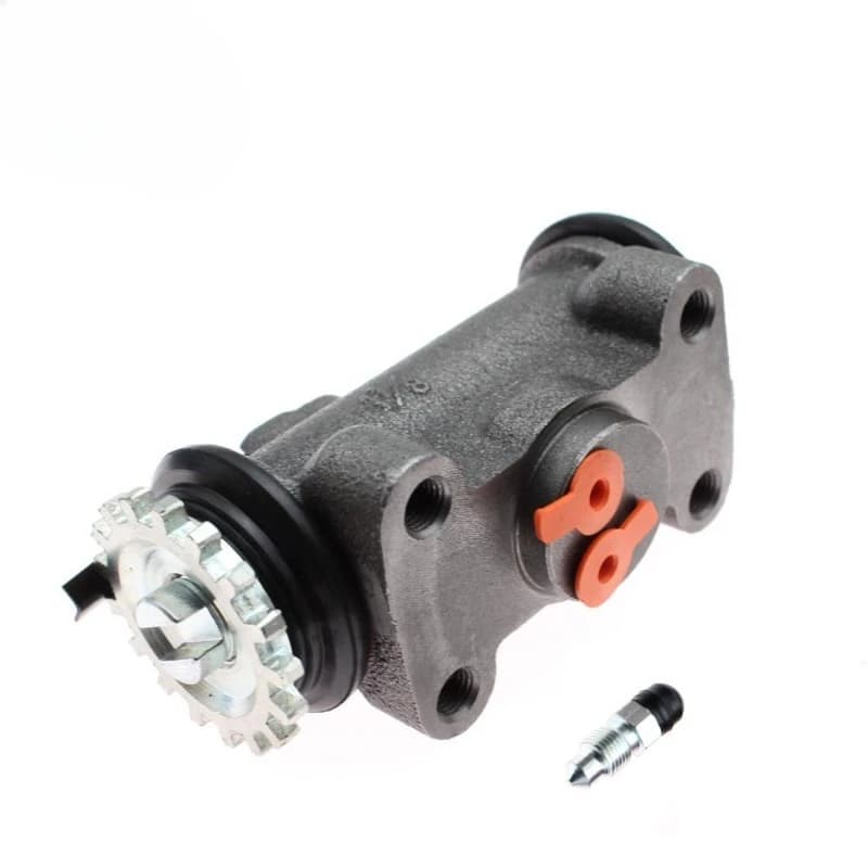 suitable for Hyundai HD45 HD65 HD72 HD78 Rear Axle Right Brake Wheel Cylinder 58420-45201