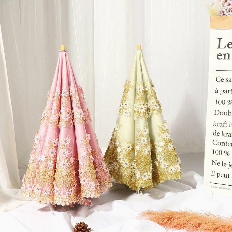 Exquisite lace embroidered double-layer vinyl parasol, portable umbrella princess style