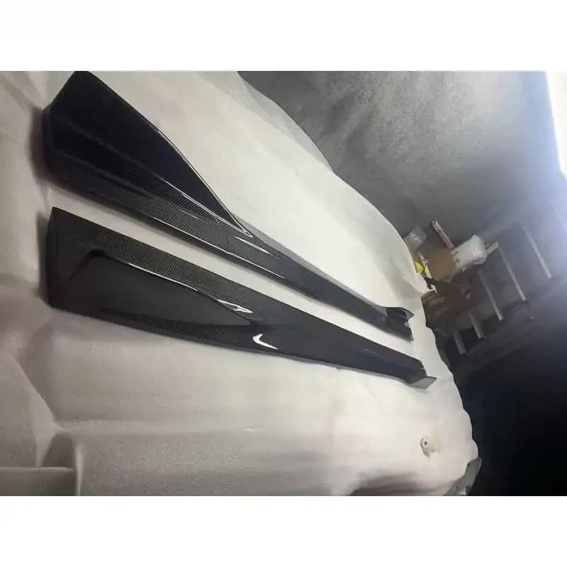 Car Accessories Lightweight Carbon Fiber Side Skirts Exterior Replacement Tuning for W205 C63 Coupe