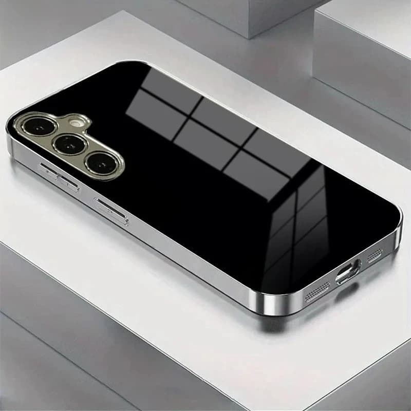 High-Grade Black Electroplated Tempered Glass Phone Case, Suitable for Samsung Galaxy S26/S25/S24/S23/S22/S21 and Other Models.