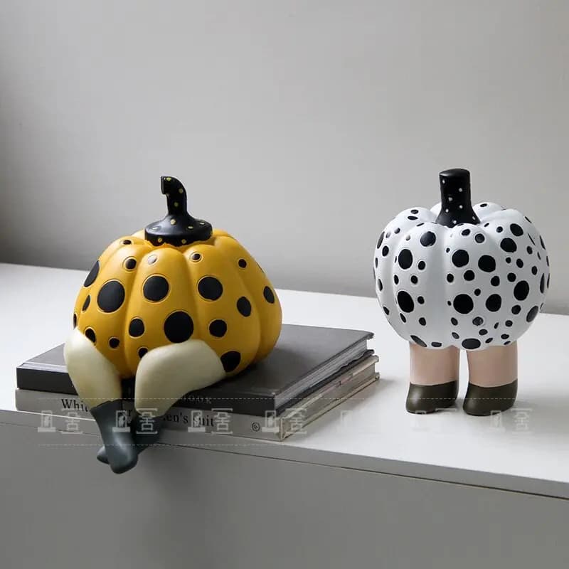 Modern Minimalist Cream-style Creative and Fun Pumpkin Ornament for Showrooms, Living Rooms, Bedrooms, and Studies.