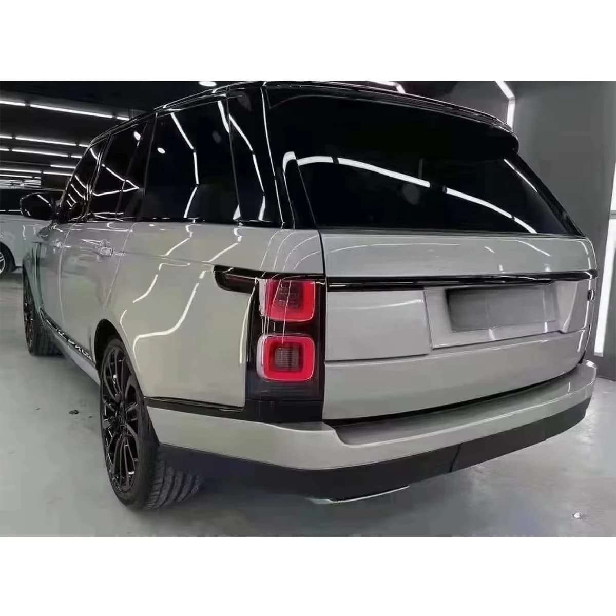 New Car Body Kit for Range Rover Vogue 2013- 2017 Upgrade to 2018-2020 Old to New Model Include Front and Rear Bumper,Lamps