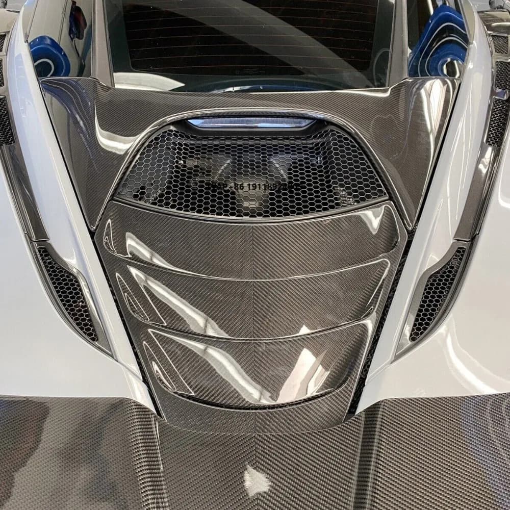 High Quality Dry Carbon Fiber Engine Cover for 720s Auto Parts Black Engine Cover Body Kit Hot Seller