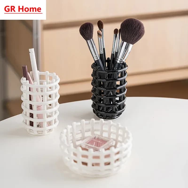 Handwoven Hollow-out Ceramic Minimalist Storage Rack, High-end Home Decor Ornament