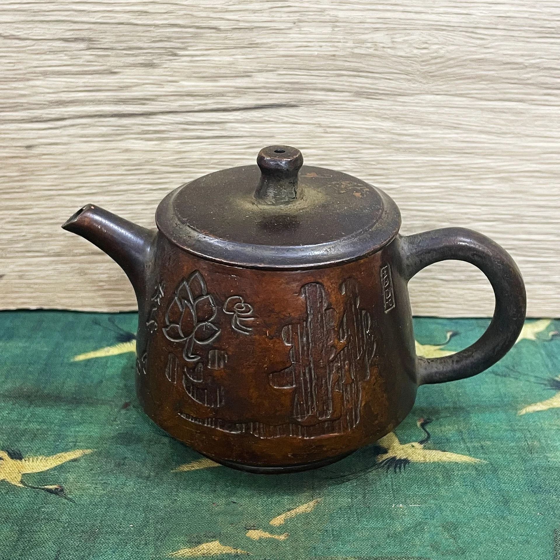 Chinese collection antique teapots wine pots ornaments retro home tea cabinets decorative ornaments handicrafts