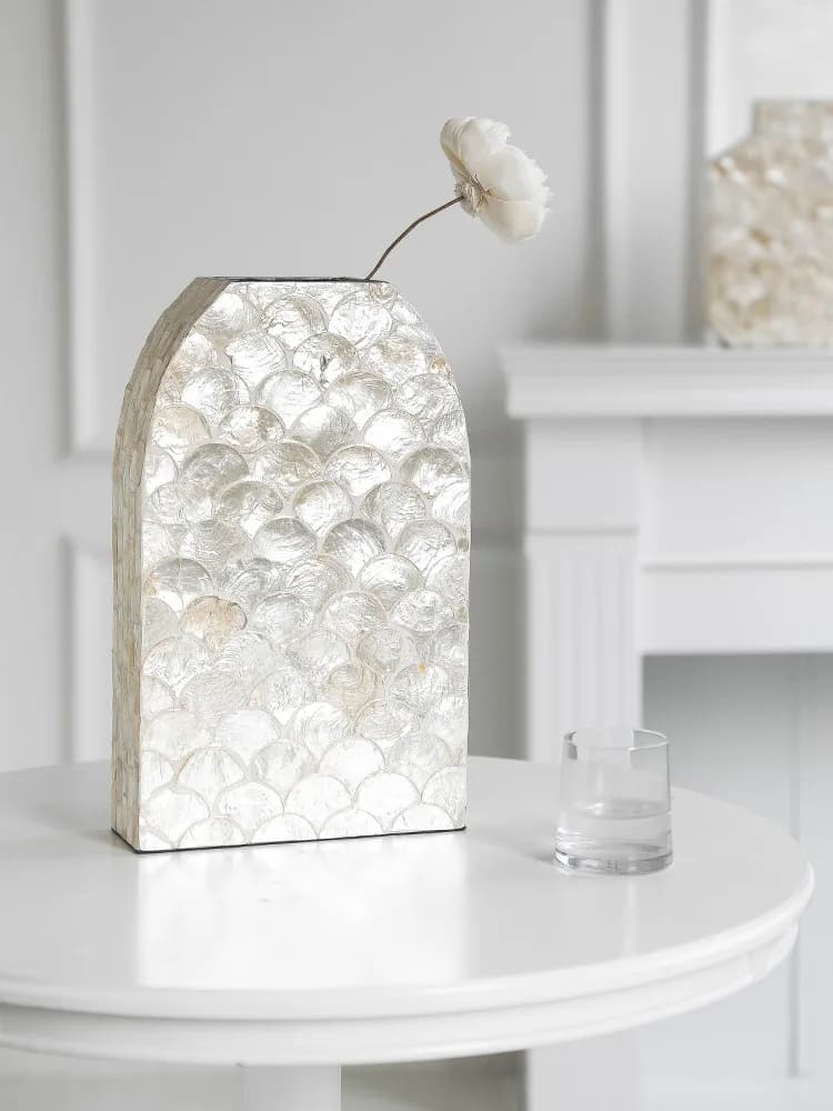 Cream Style French Shell Vase Living Room Flower Arranger High-end Sense Entryway Countertop Decoration Ornament Home Art